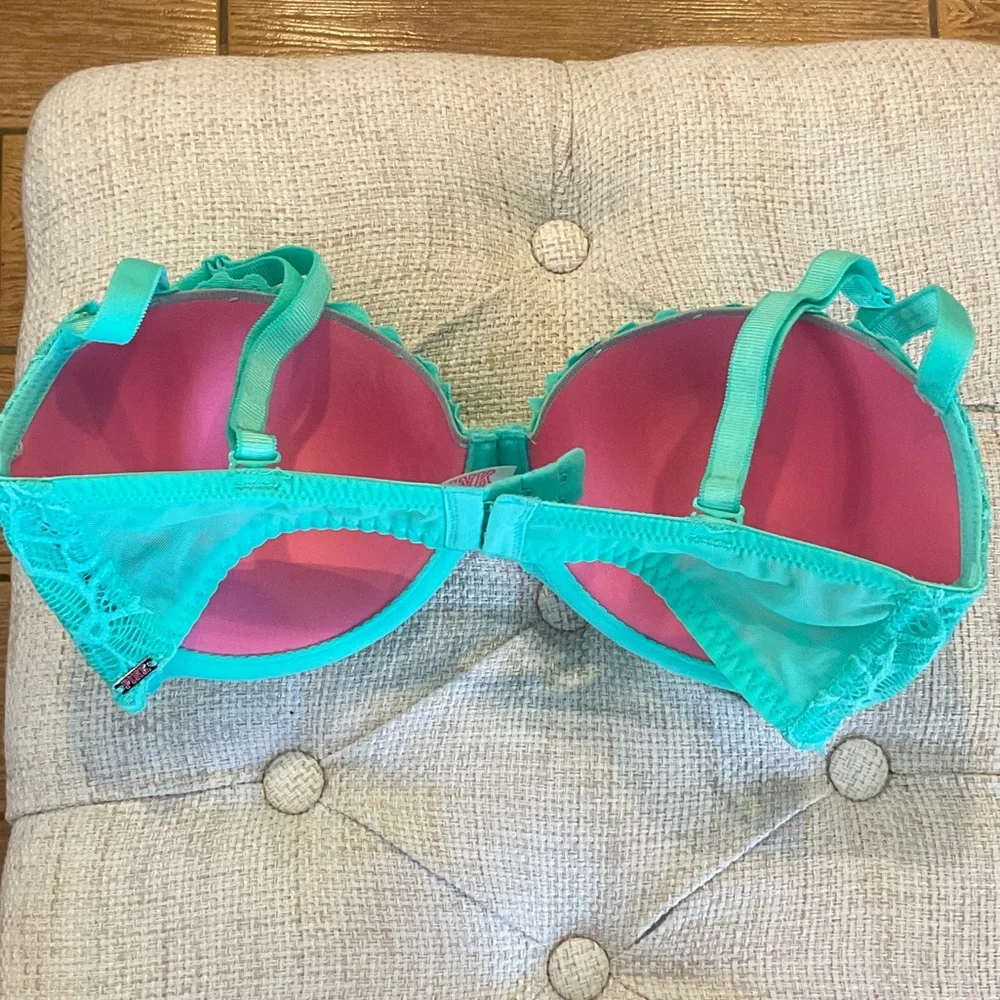 Victoria's Secret Lace Bra in Teal - Picture 3 of 4